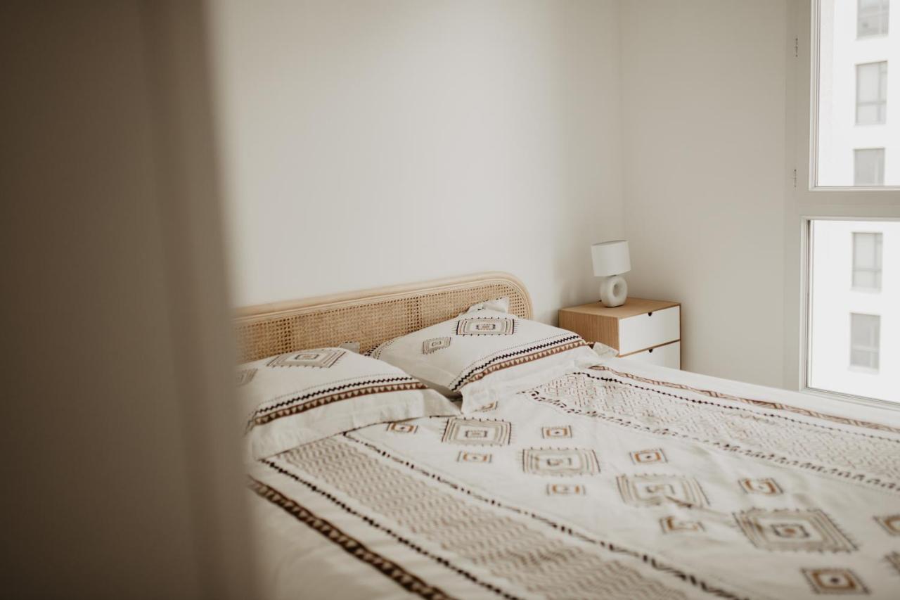 Bel Appartement Climatise Avec Place De Parking Marseille Bagian luar foto