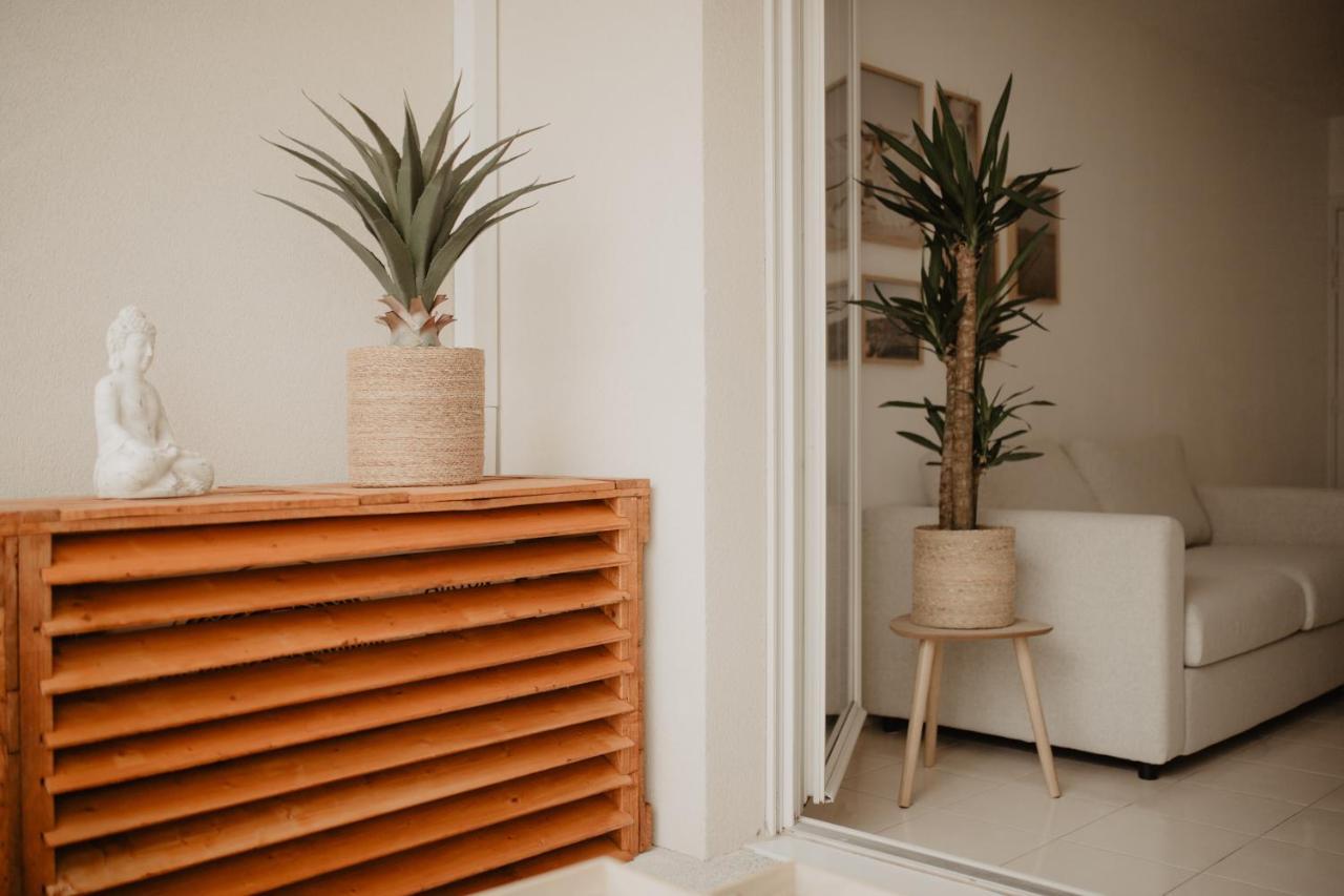 Bel Appartement Climatise Avec Place De Parking Marseille Bagian luar foto